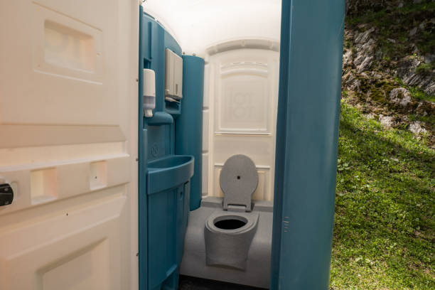 Best Porta potty delivery and setup  in Amherst, VA